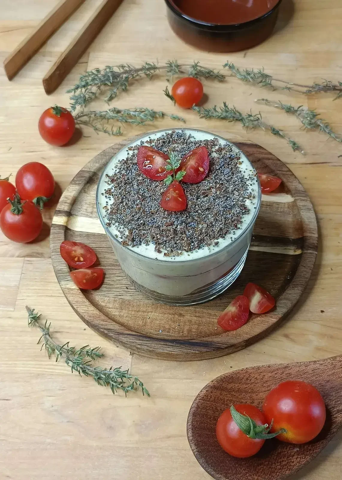 Tiramisù salé tomate, pesto et éclats de lin par Florence Oustau - Lin des Pyrénées